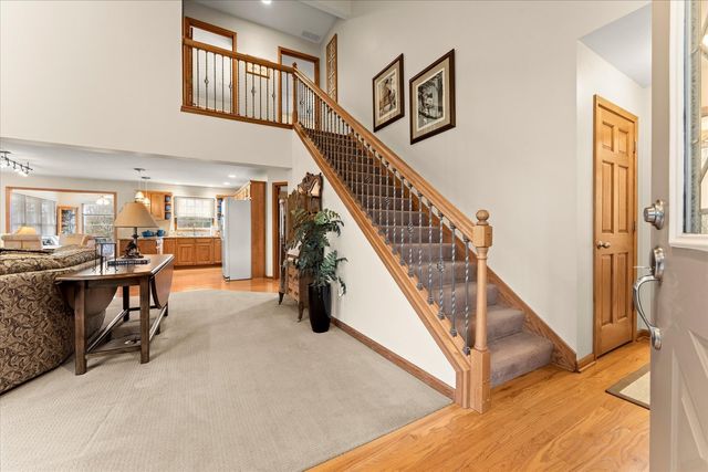 1718 Tin Cup Road, Mahomet, IL 61853