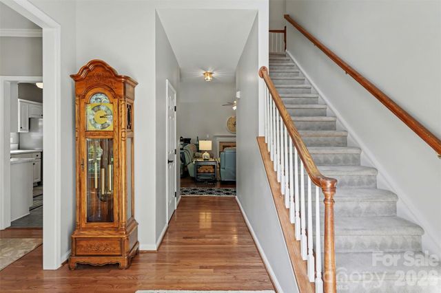 6216 Creek Breeze Road, Charlotte, NC 28269