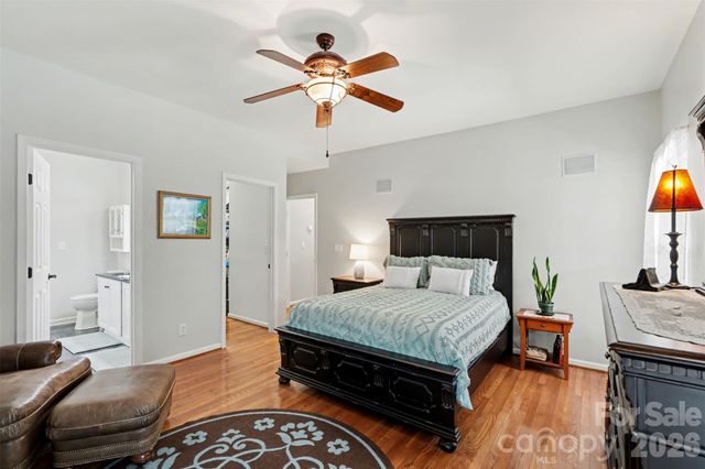 6216 Creek Breeze Road, Charlotte, NC 28269