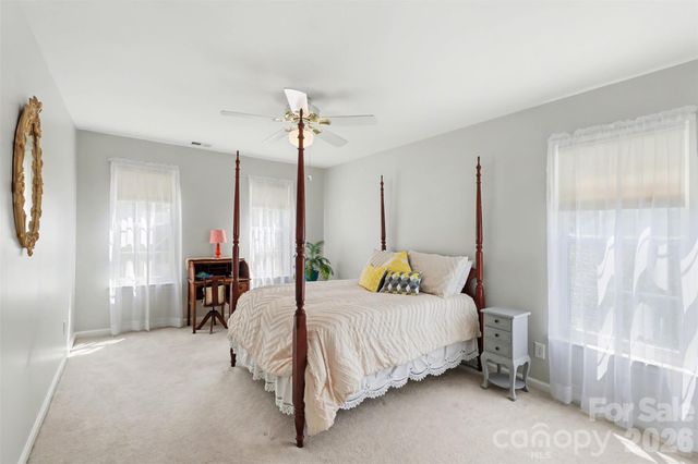 6216 Creek Breeze Road, Charlotte, NC 28269