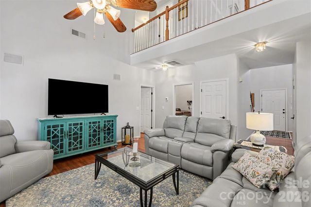 6216 Creek Breeze Road, Charlotte, NC 28269
