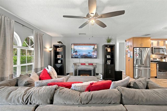 2801 W SAN ISIDRO STREET, Tampa, FL 33629