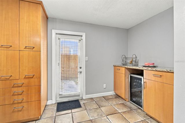 2801 W SAN ISIDRO STREET, Tampa, FL 33629