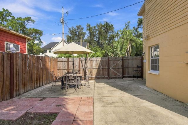 2801 W SAN ISIDRO STREET, Tampa, FL 33629