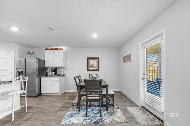 20770 Mercury Drive, Robertsdale, AL 36567