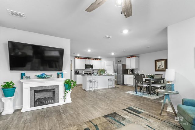 20770 Mercury Drive, Robertsdale, AL 36567