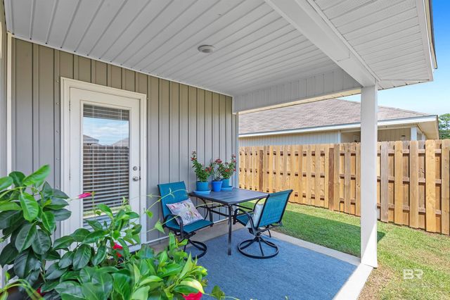 20770 Mercury Drive, Robertsdale, AL 36567