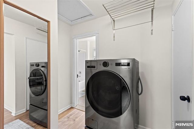 9 Wedgewood Drive 93, Verona, NJ 07044