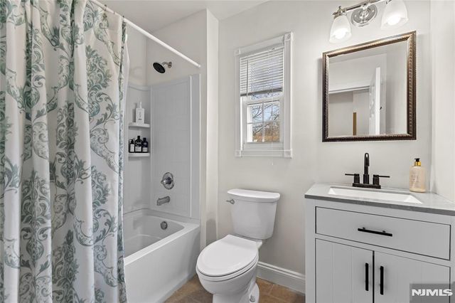 9 Wedgewood Drive 93, Verona, NJ 07044