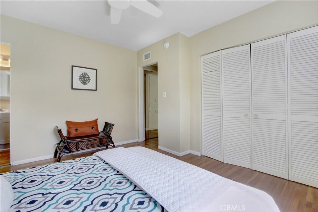 Image 22 of property listing at 927 Alta Loma Drive, Corona, CA 92882