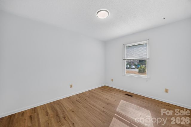 8426 Rust Wood Place, Charlotte, NC 28227