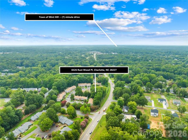 8426 Rust Wood Place, Charlotte, NC 28227