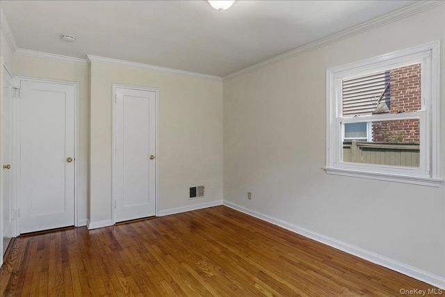 194 Lincoln Place, Eastchester, NY 10709