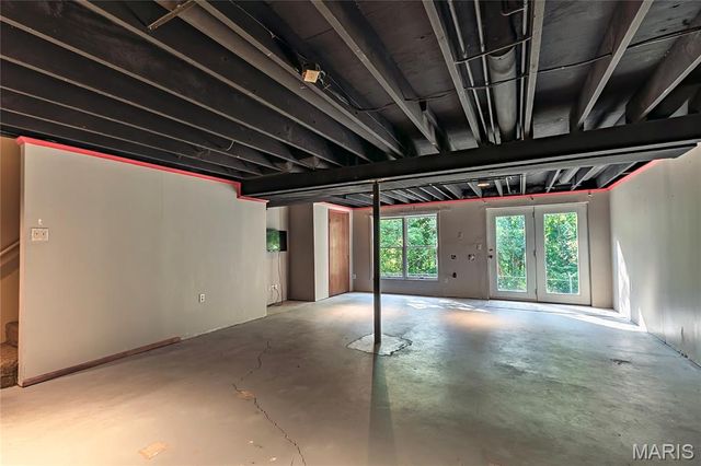 2803 Elk Peak Court, St Louis, MO 63129