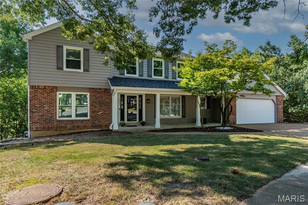 2803 Elk Peak Court, St Louis, MO 63129