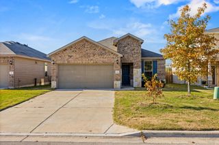 308 Bedford Falls LN, Jarrell, TX 76537