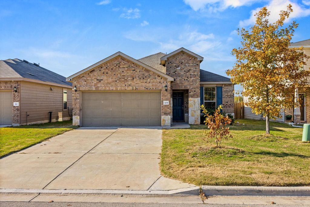 308 Bedford Falls LN, Jarrell, TX 76537