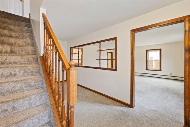 347-349 Main St, Hardwick, MA 01037