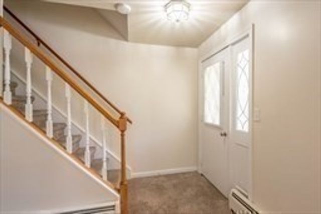 347-349 Main St, Hardwick, MA 01037