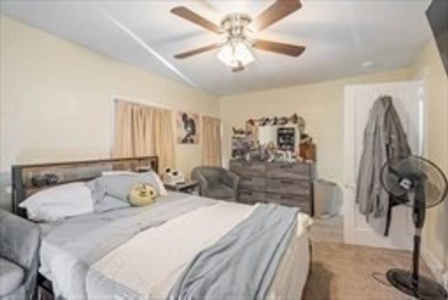 347-349 Main St, Hardwick, MA 01037