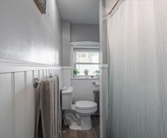 347-349 Main St, Hardwick, MA 01037