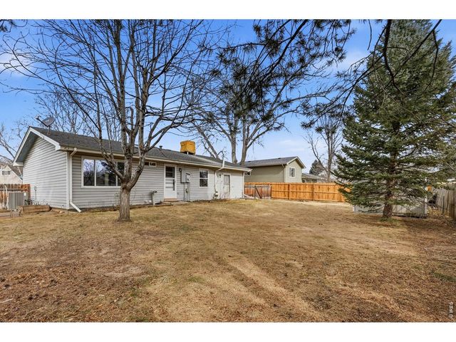 1840 Lyonesse St, Lafayette, CO 80026