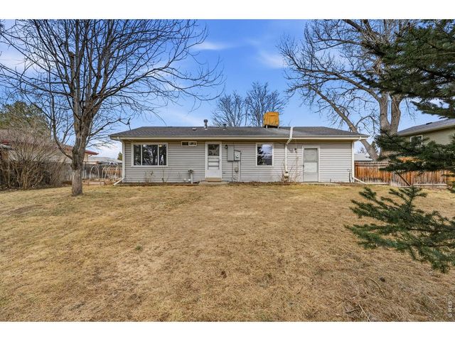 1840 Lyonesse St, Lafayette, CO 80026