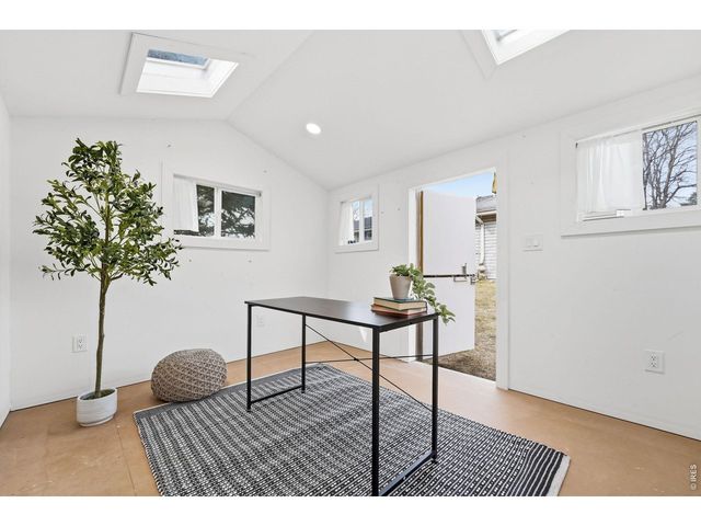 1840 Lyonesse St, Lafayette, CO 80026