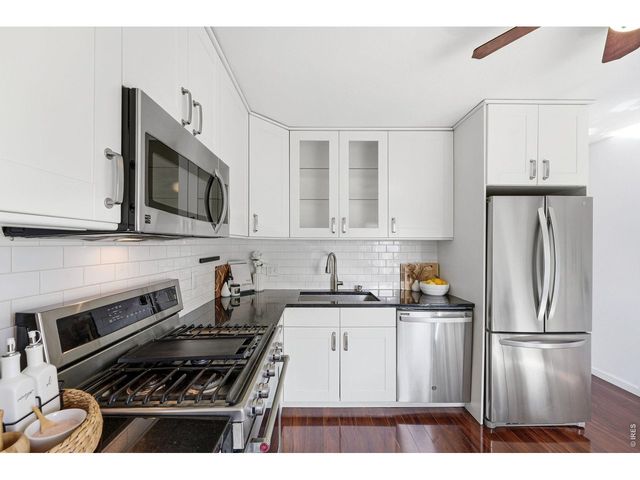 1840 Lyonesse St, Lafayette, CO 80026