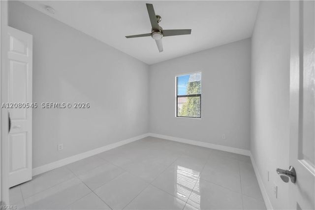 3509 38th ST SW, Lehigh Acres, FL 33976