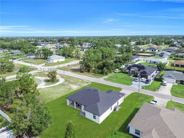 3509 38th ST SW, Lehigh Acres, FL 33976