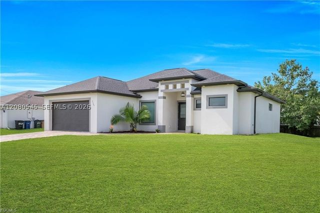 3509 38th ST SW, Lehigh Acres, FL 33976