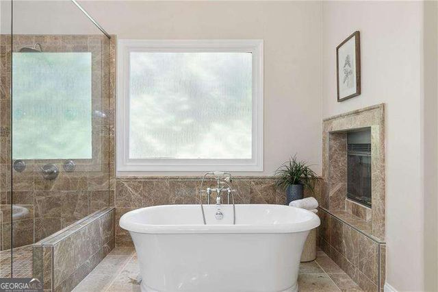 245 Plantation Way, Roswell, GA 30075
