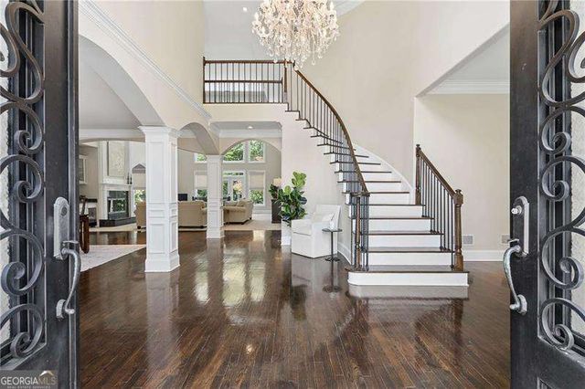 245 Plantation Way, Roswell, GA 30075