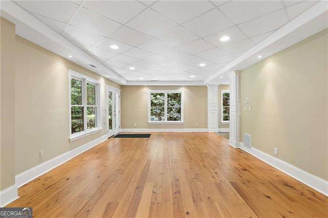 245 Plantation Way, Roswell, GA 30075