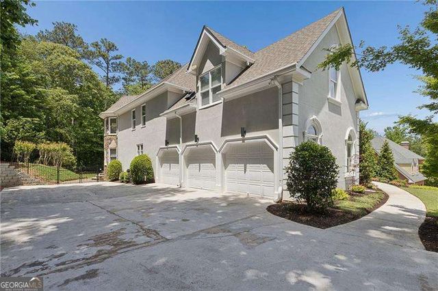 245 Plantation Way, Roswell, GA 30075