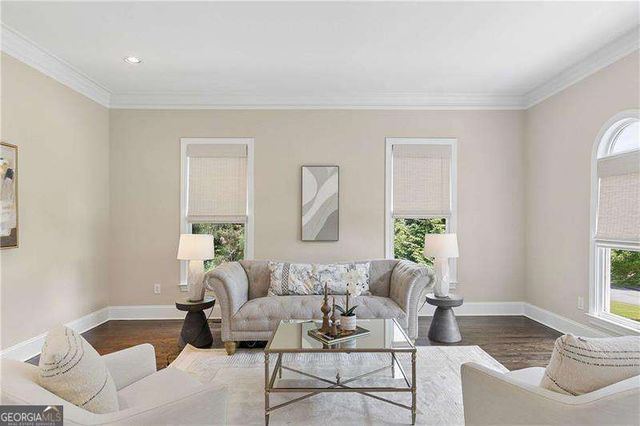 245 Plantation Way, Roswell, GA 30075