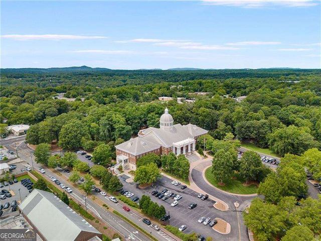 245 Plantation Way, Roswell, GA 30075