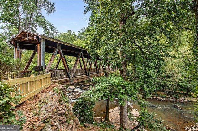 245 Plantation Way, Roswell, GA 30075