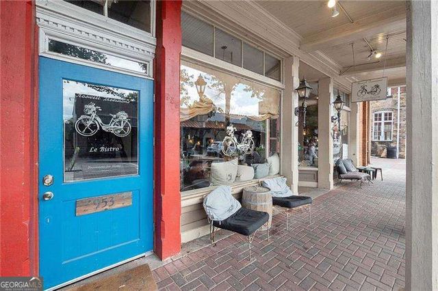 245 Plantation Way, Roswell, GA 30075