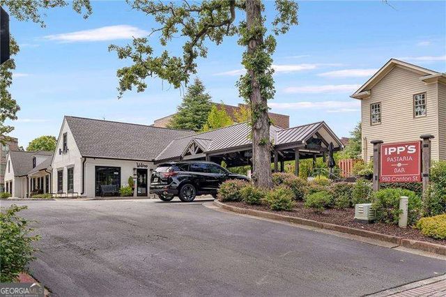 245 Plantation Way, Roswell, GA 30075