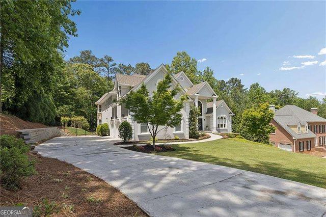 245 Plantation Way, Roswell, GA 30075