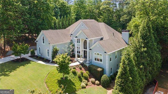 245 Plantation Way, Roswell, GA 30075