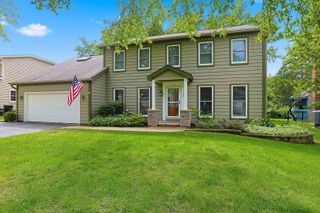 2528 Sun Valley Road, Lisle, IL 60532