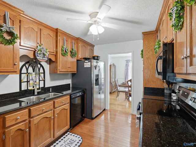 1810 Lillian Drive, Athens, AL 35611