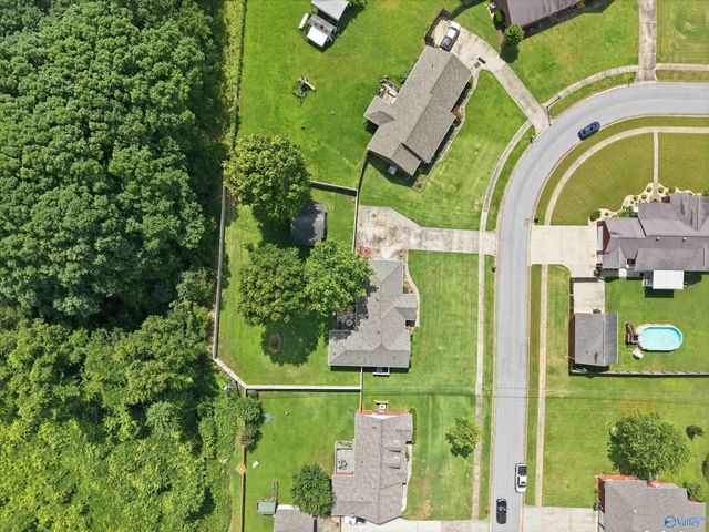 1810 Lillian Drive, Athens, AL 35611
