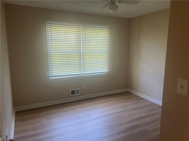 297 Shallowford NW Road, Kennesaw, GA 30144
