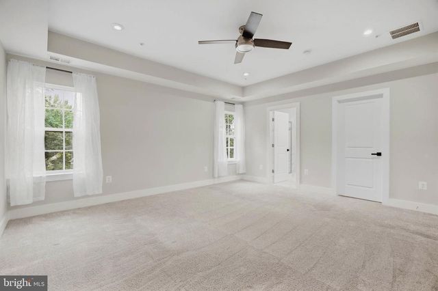 2620 HOLLY DR, Fort Washington, MD 20744