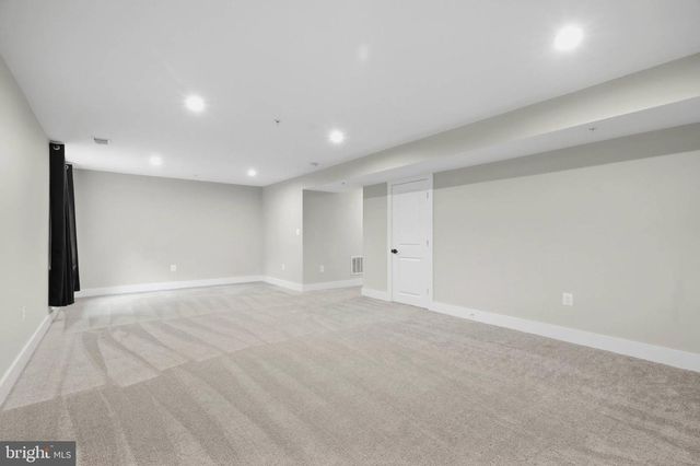 2620 HOLLY DR, Fort Washington, MD 20744