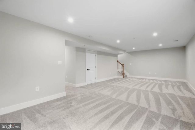 2620 HOLLY DR, Fort Washington, MD 20744